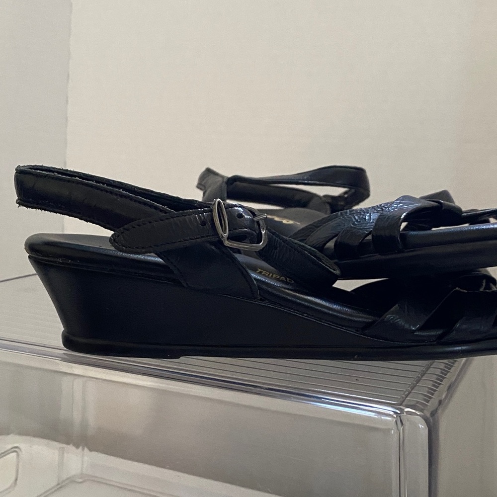 SAS Women's Elegant Black Sandals - Picture 11 of 11